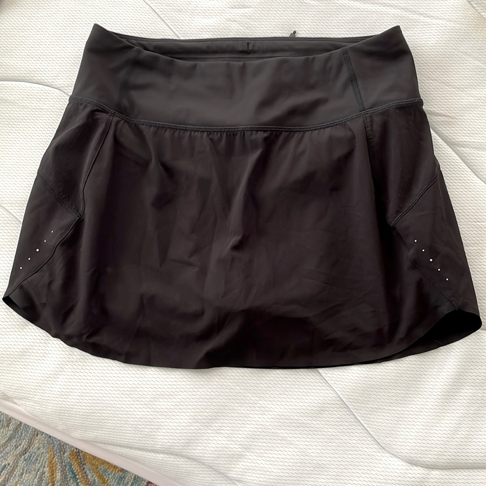 Athleta Women XS Black Athletic Tennis Run With It Skort Skirt Short X
